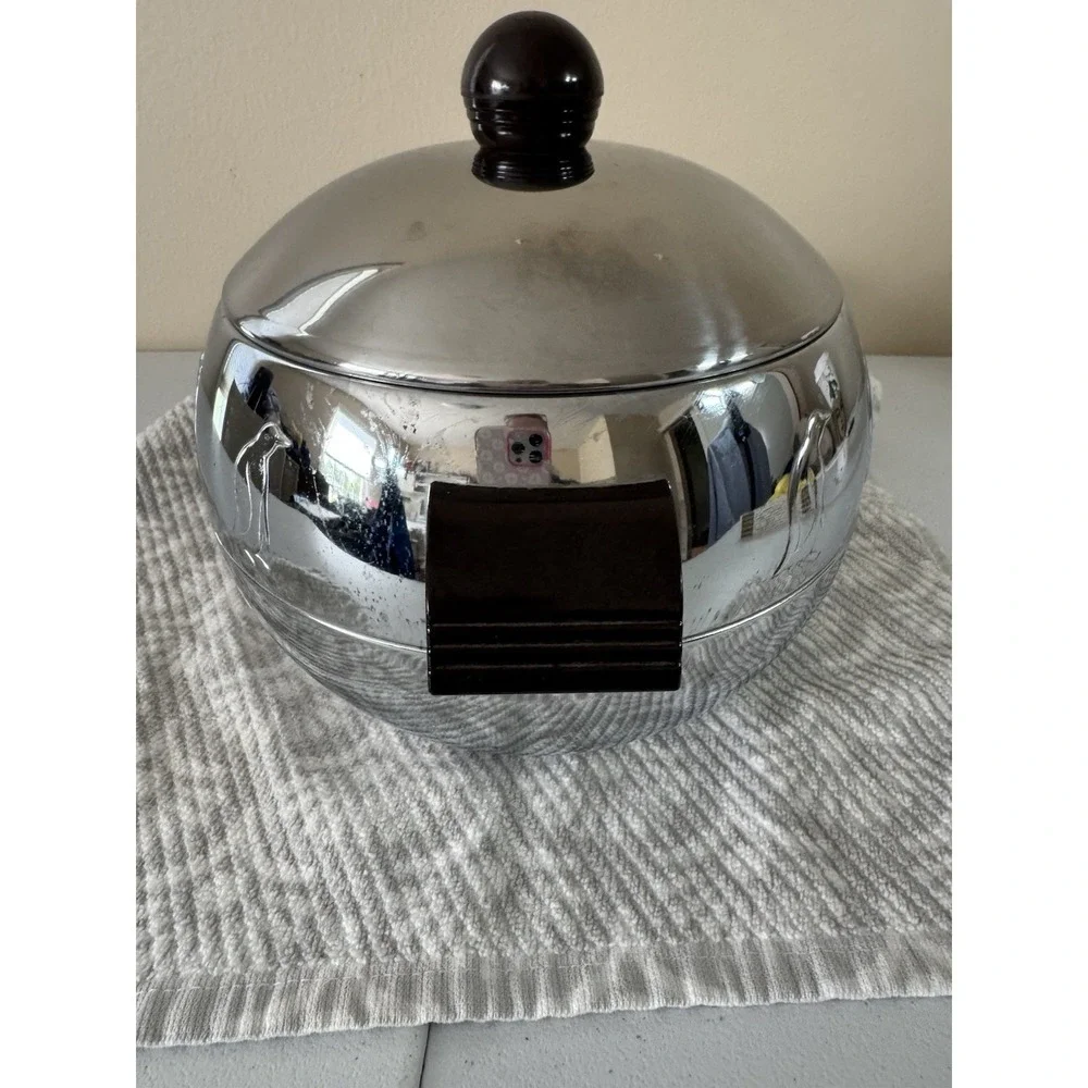 VTG MCM WEST BEND PENGUIN HOT/ COLD SERVER CHROME BARWARE WOOD HANDLES